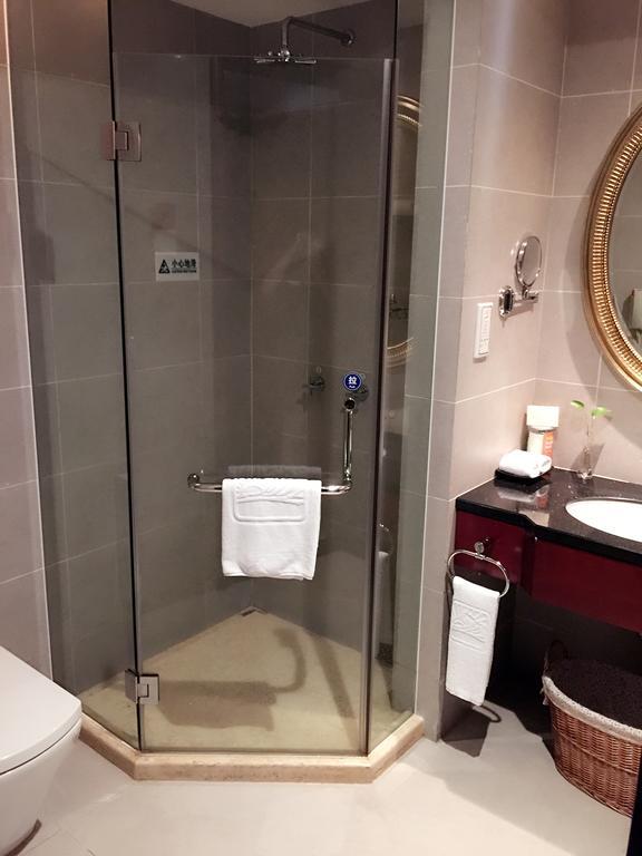 Harbour Oriental Hotel Нинбо Номер фото