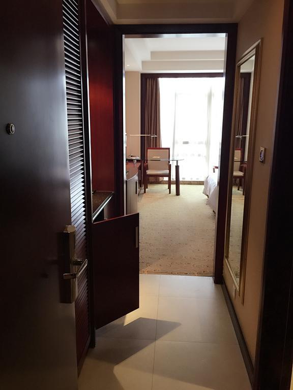 Harbour Oriental Hotel Нинбо Номер фото