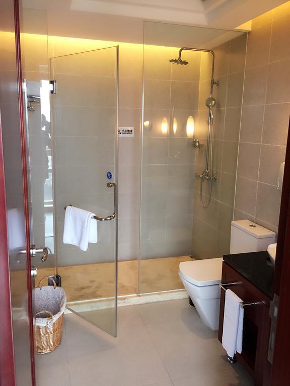 Harbour Oriental Hotel Нинбо Номер фото