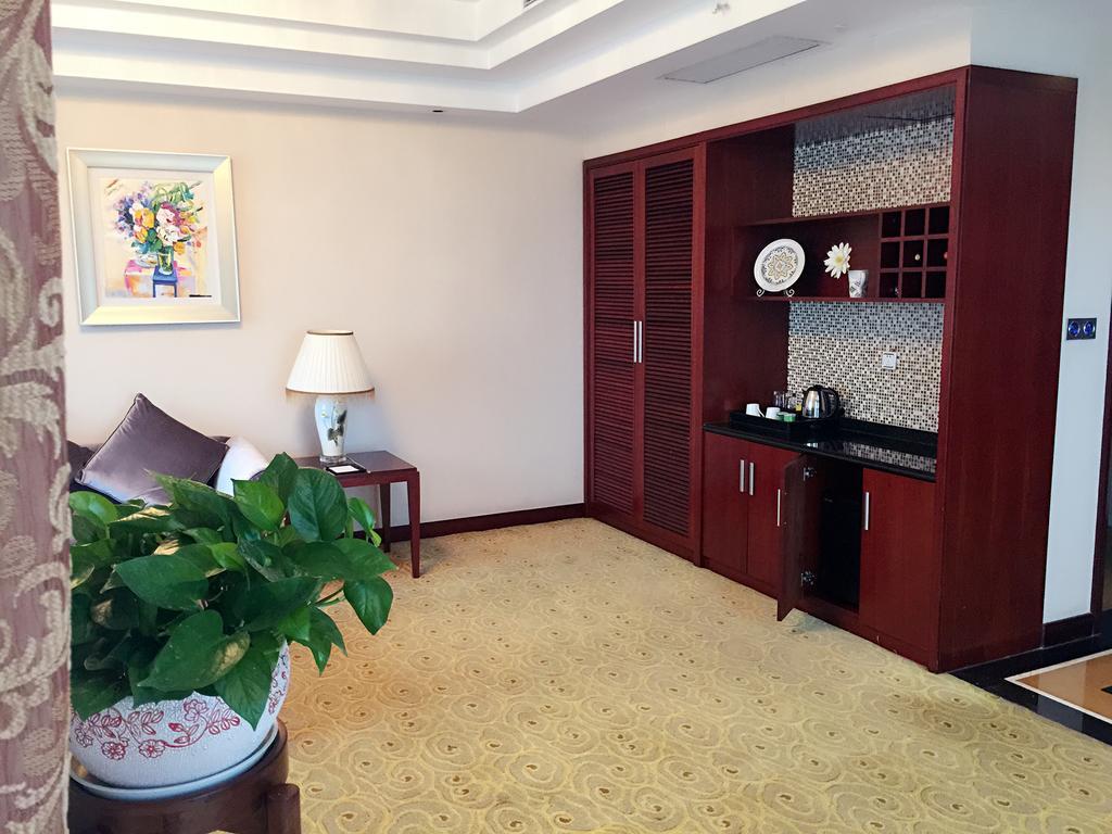 Harbour Oriental Hotel Нинбо Номер фото